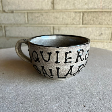 La Música Es Vida Mug