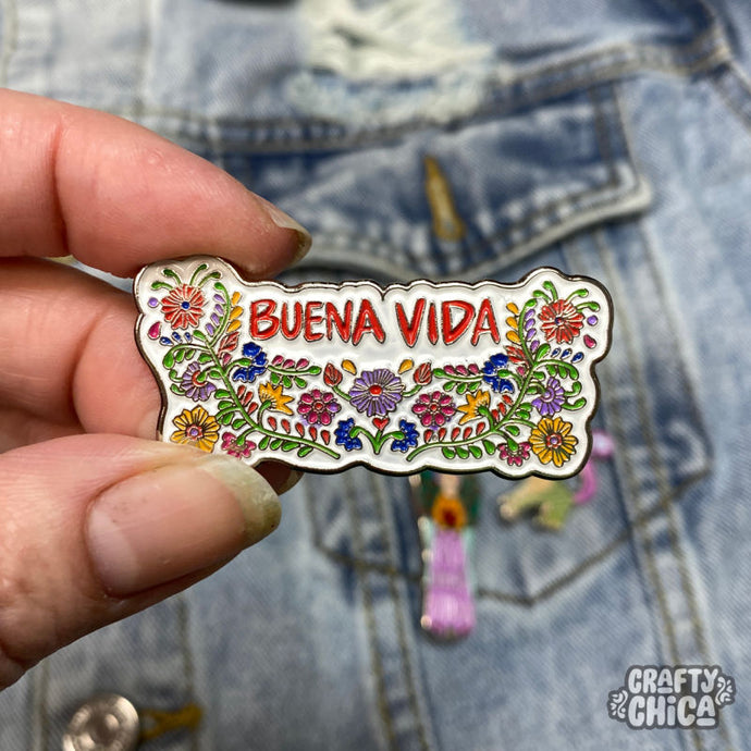 Buena Vida Lapel Pin